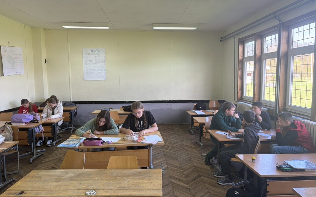 На часу ВРОЗ-а наставница Весна Боројевић је  са ученицима 6. разреда реализовала радионицу о ненасилној комуникацији.